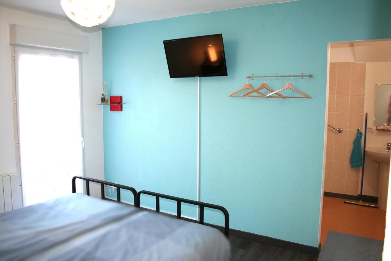 Bonabri Vacances - Chambres D'Hotes Chazelles  Экстерьер фото