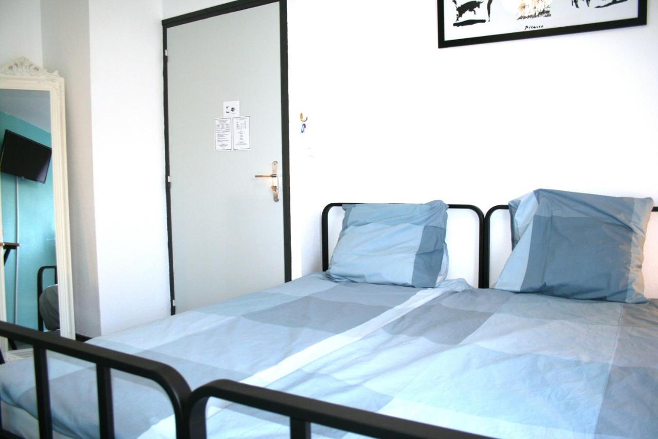 Bonabri Vacances - Chambres D'Hotes Chazelles  Экстерьер фото
