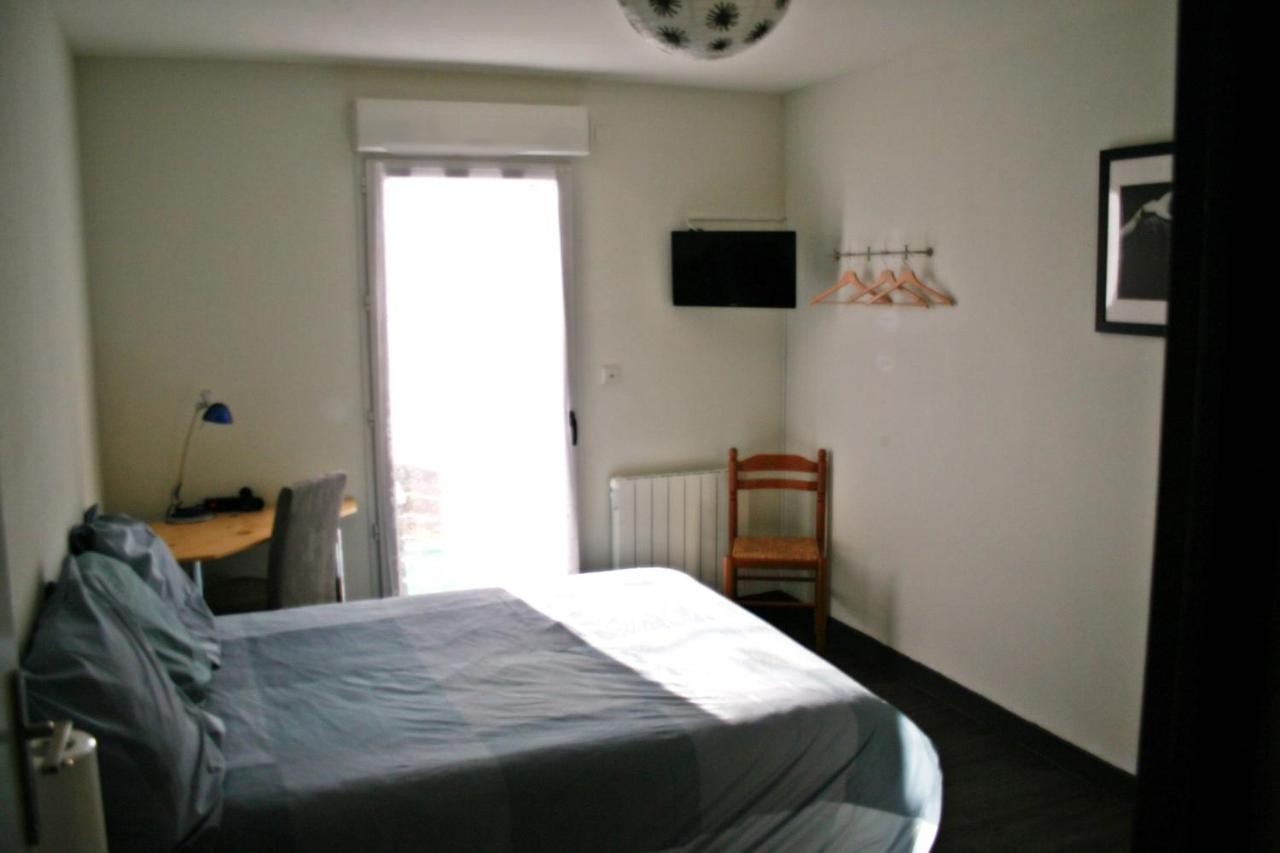 Bonabri Vacances - Chambres D'Hotes Chazelles  Экстерьер фото
