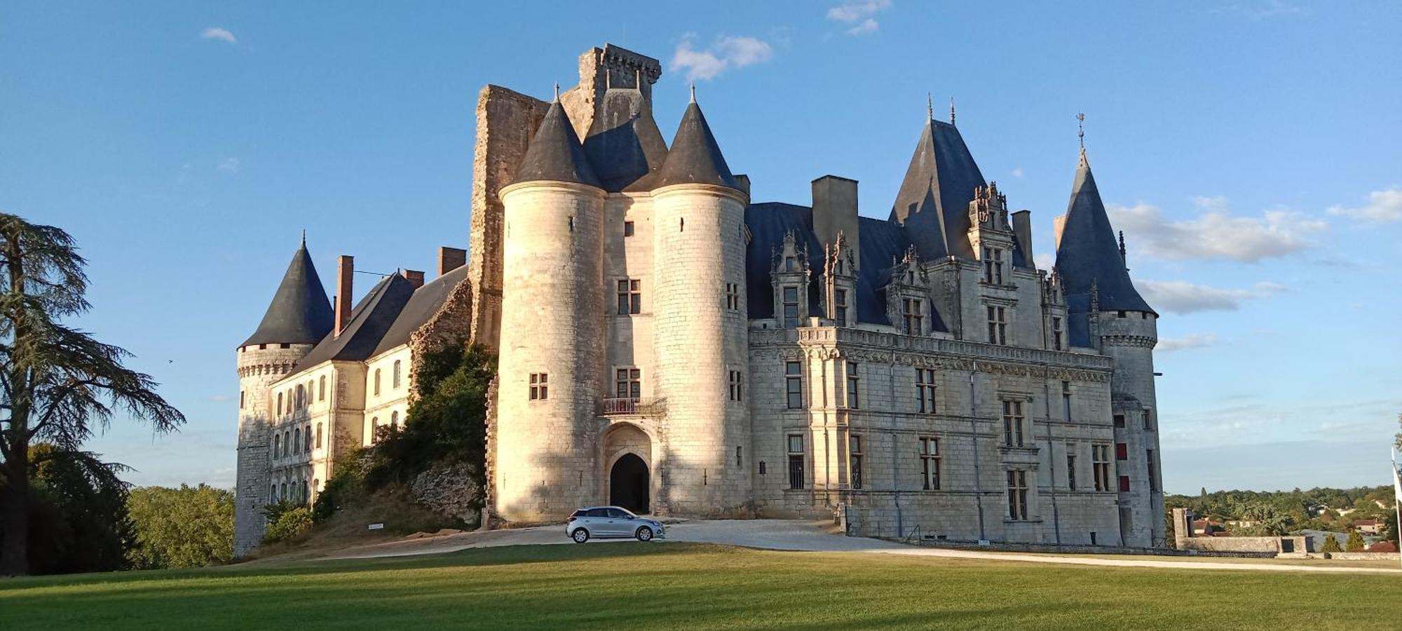 Bonabri Vacances - Chambres D'Hotes Chazelles  Экстерьер фото